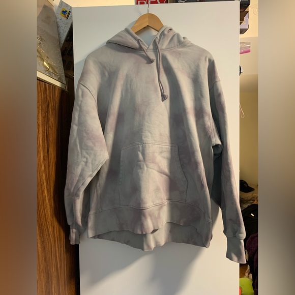 TNA Tops - 172- TNA Oversized Lavender Tie-Dye Hoodie Sweater